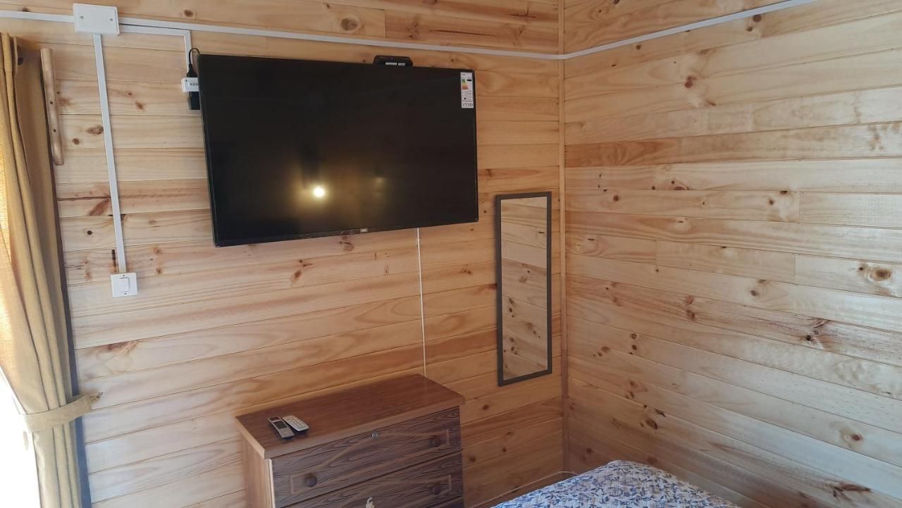 Cabana Del Campo Hornopirén Extérieur photo